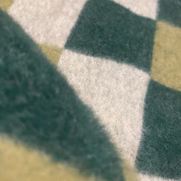 Sweater by Motel,S soft with loose fit. Long sleeves green and cream checkered! - Picture 8 of 11